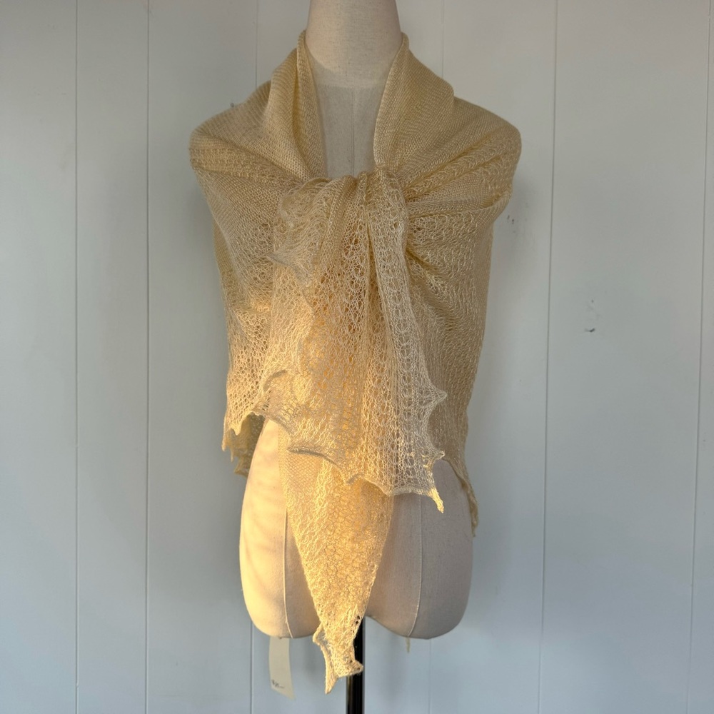 Vintage Eaton Delicate Crocheted Scarf